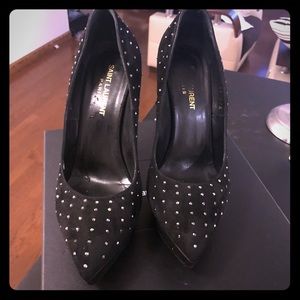 Saint Laurent pumps